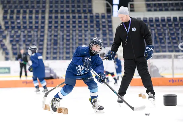 U9-U10: trénink s hráči A-týmu, 16. 2. 2026